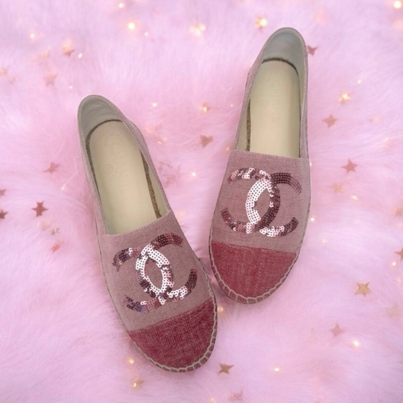 🆕 CHANEL 2-Tone Pink Canvas & Sequin CC Logo Cap-Toe Espadrilles Flats EU 37 NIB - Picture 1 of 16